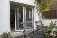 Falt-Schiebe-Tür von außen