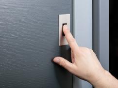 Haustür Öffnung per Fingerscan