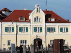 Ehemaliges Zollhaus mit PaXretro68 aus Lärche in Langenargen