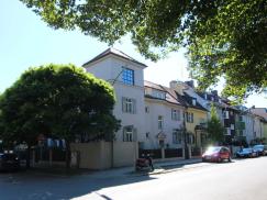 PaXretro68 Denkmalschutzfenster aus Eukalyptus für Eckgebäude in Villenkolonie Nymphenburg-Gern in München