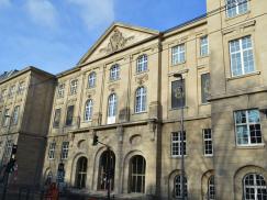 PaXretro78 aus Eiche für Museumsgebäude in Köln