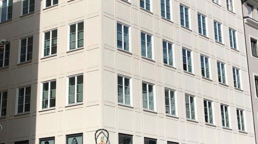 PaXretro78 aus Eukalyptus für Stadthaus in München