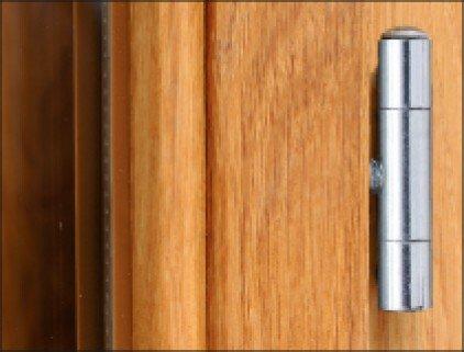 Detailansicht Bänder Holzfenster PaXpur