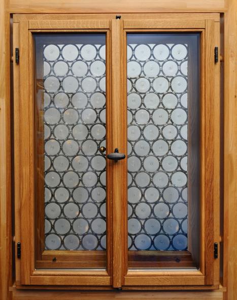 Holzfenster für Altbau und Denkmal mit Bleiverglasung und Butzenglas