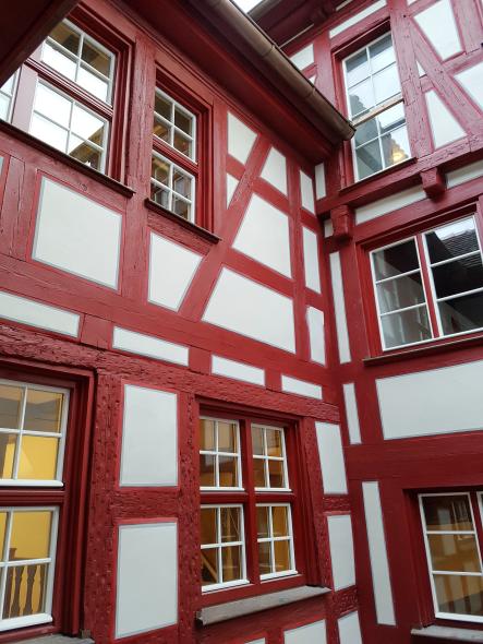 Ausgezeichnete Sanierung eines Fachwerkhauses mit PaXretro58 aus Kiefer in Ulm