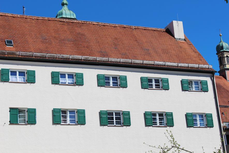 Ehemaliges Kloster Landsberg aus 1500 mit PaX Kastenfenstern aus Fichte