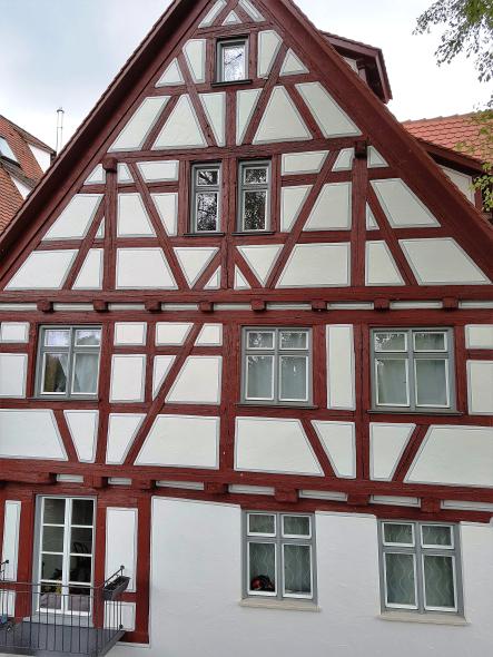Fachwerkgebäude mit PaXpur58 aus Kiefer in Ulm