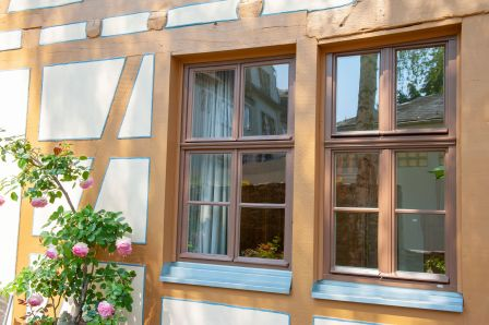 Spätbarockes Fachwerkhaus mit PaXretro58 aus Eukalyptus in Boppard