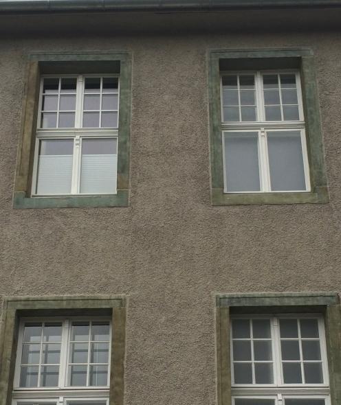 Denkmalfenster PaXcontur68 für historisches Rathaus Rheinkamp Nahaufnahme