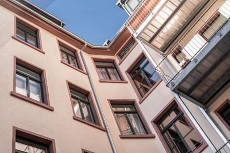 PaXcontur68 aus Eukalyptus für Stadthaus aus der Neorenaissance in Frankfurt am Main