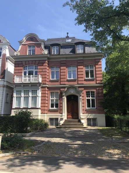 PaXretro68 aus Eukalyptus für Jahrhundertwende Stadtvilla in Hamburg
