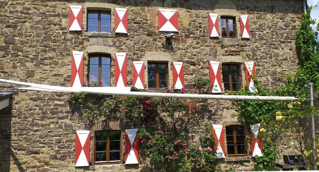 PaXretro68 aus Eukalyptus für ein mittelalterliches Wohnhaus in Rösrath