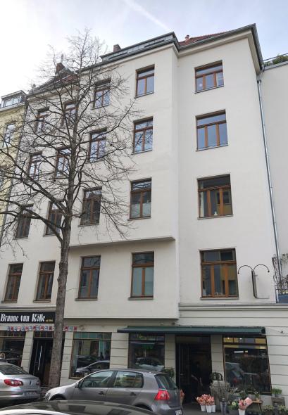PaXretro78 aus Eukalyptus für Jahrhundertwende- Wohn- und Geschäftshaus in Köln