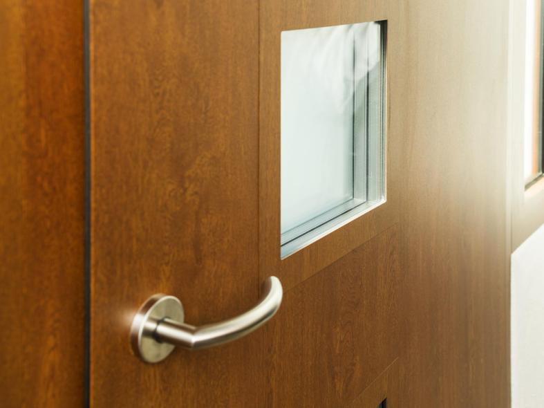 Die Haustür sorgt für eine optimale Wärmedämmung im Haus